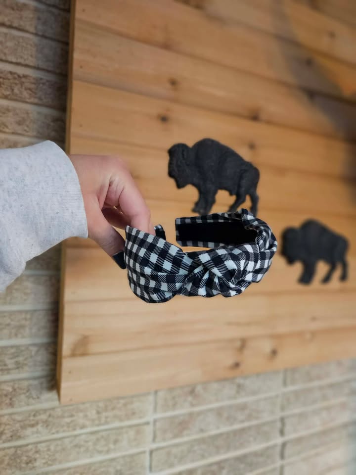 Structured Knot Headband